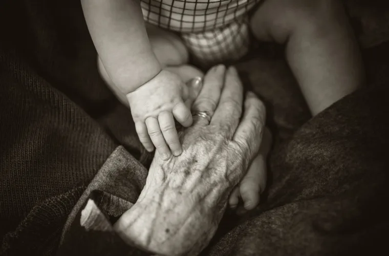 BOOFOLA LLC - Articles | Old-School Marketing, Mixing the Old and New